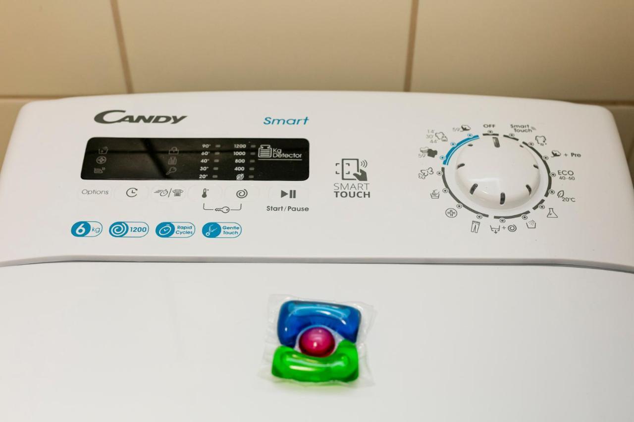 Chmielna - 250M Od Zlotych Tarasow, 350M Od Dworca Centralnego - Wifi - Smart Tv 55 Cali - Better Rental Varsovie Extérieur photo